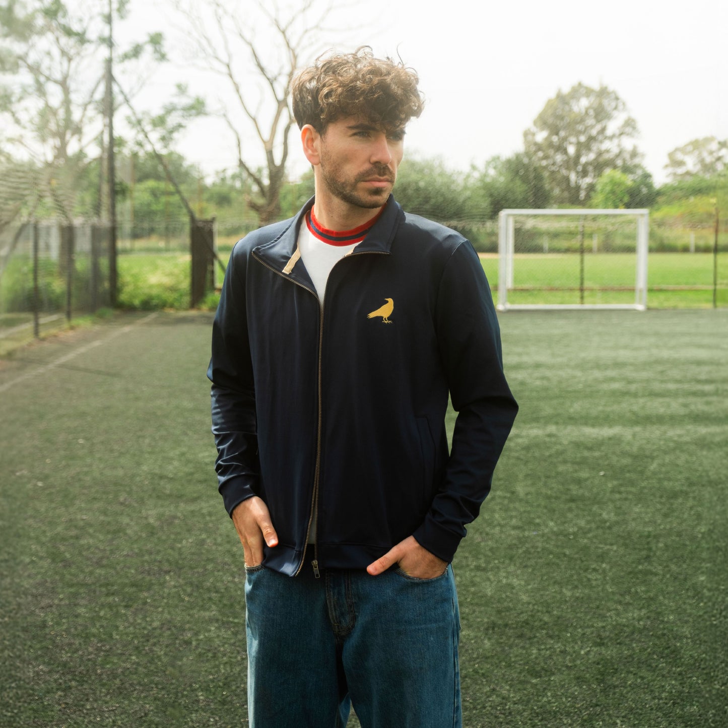 Campera Deportiva El Cuervo