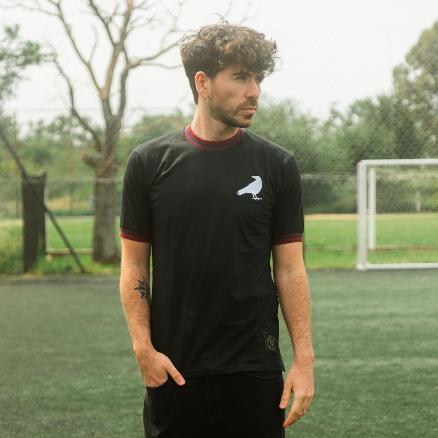 El Cuervo Away