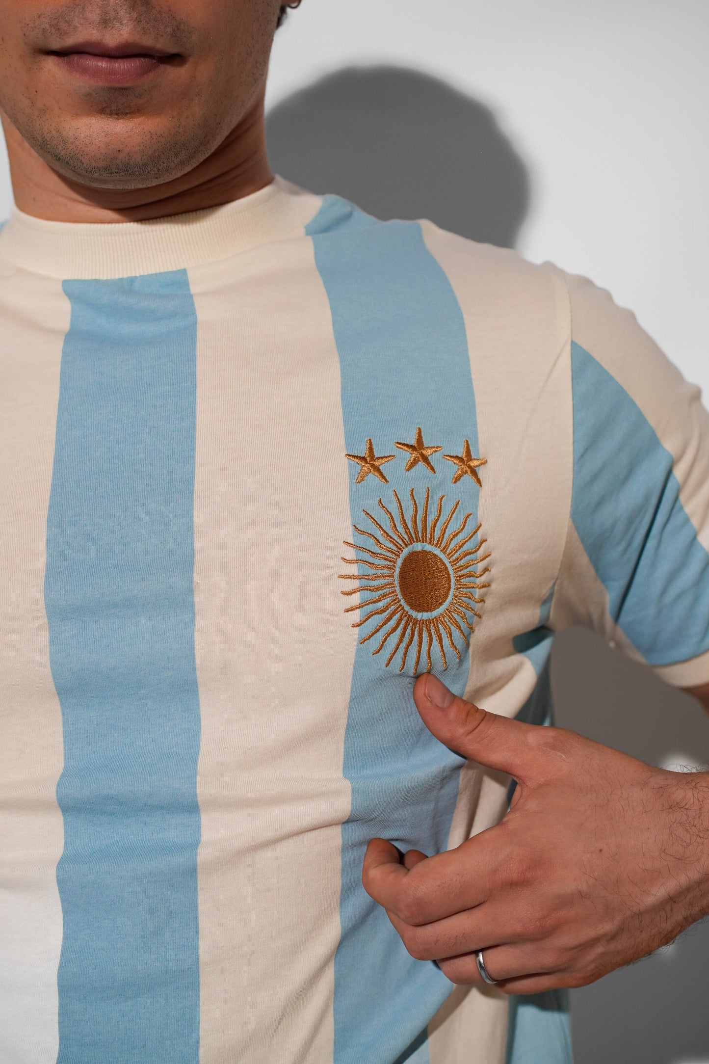 SOL ALBICELESTE TRIBUTO DIOS
